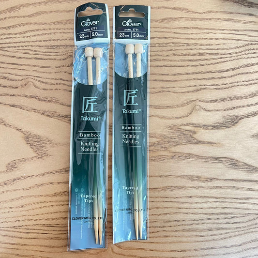 CLOVER TAKUMI SINGLE POINT KNITTING NEEDLES-BAMBOO-23CM/5.0MM